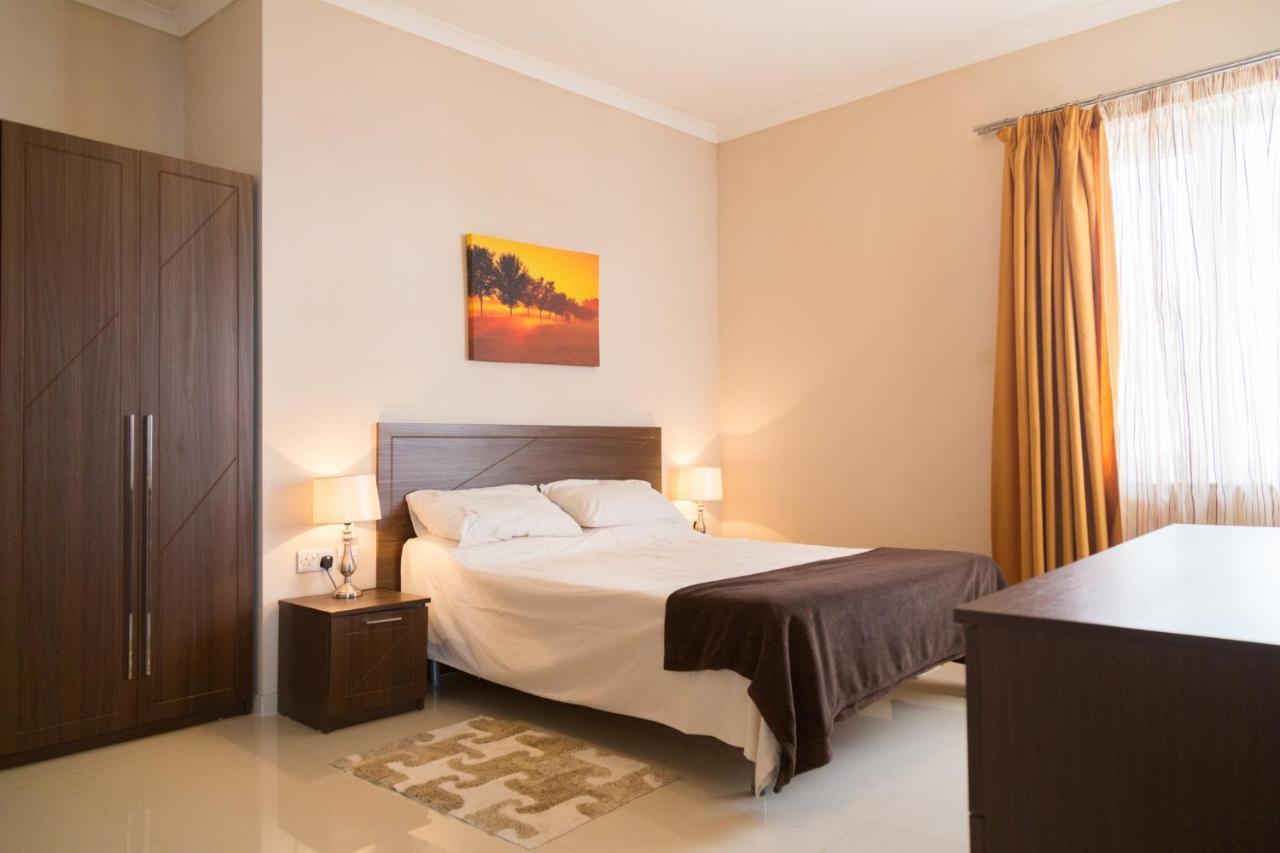 Riviera Holiday Apartments - Seafront - Wifi Marsaskala Exteriör bild