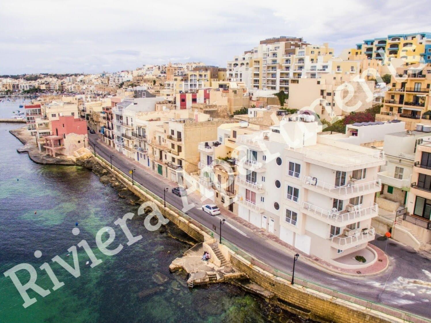 Riviera Holiday Apartments - Seafront - Wifi Marsaskala Rum bild